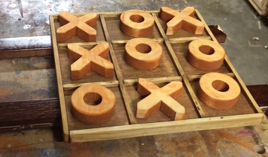 How To Create A Tic Tac Toe Board Game Out Of Reclaimed Wood